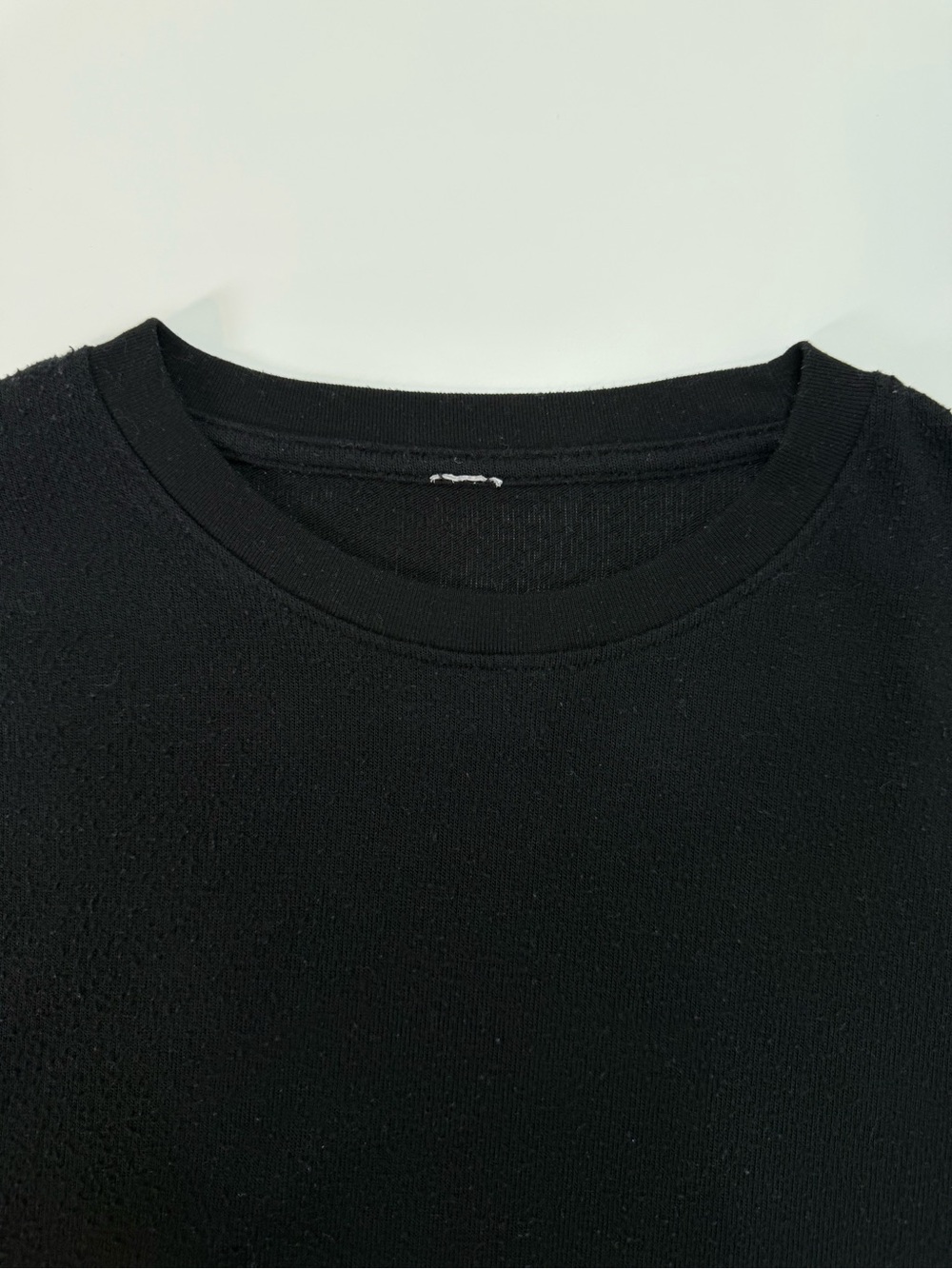ALO Yoga | Soho Crewneck Sweatshirt | Black | Size Medium - Picture 3 of 12